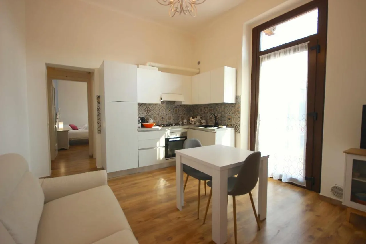 Case Vr Holiday La Maison Du Coq Верона Апартаменты