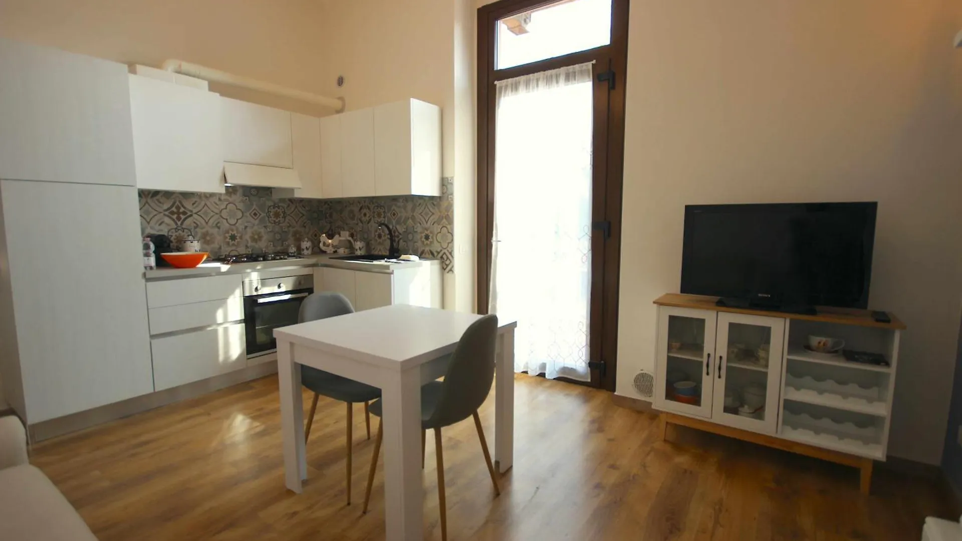 Case Vr Holiday La Maison Du Coq Верона