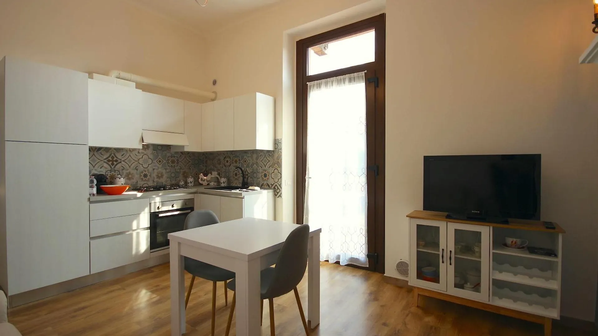 Апартаменты Case Vr Holiday La Maison Du Coq Верона